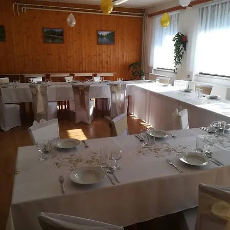 Casa de hóspedes Hilser 3*